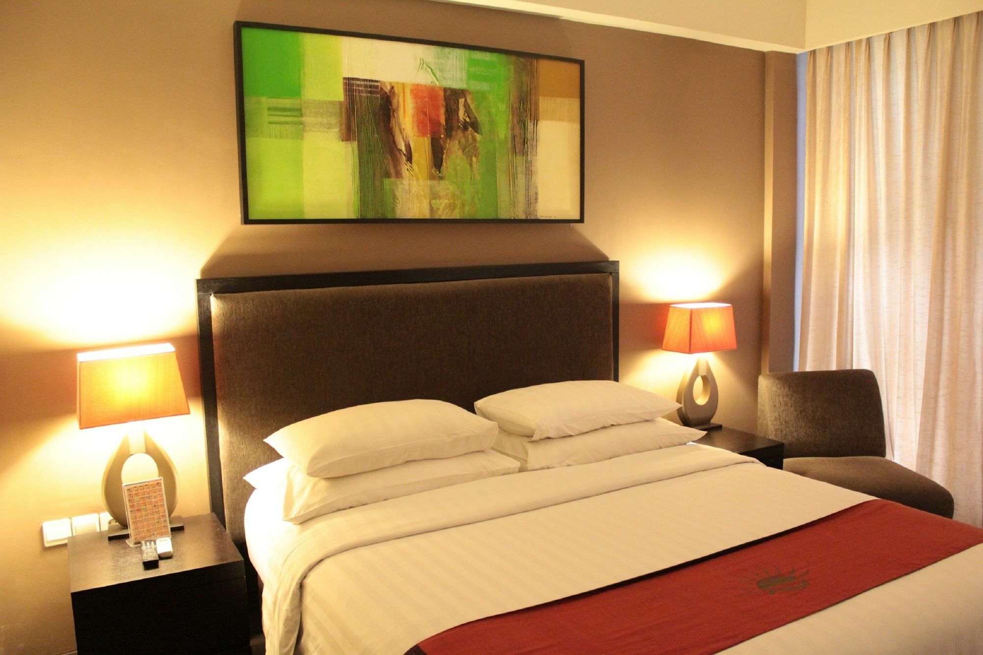 100 Sunset Kuta Hotel & Ballroom 외부 사진